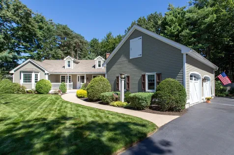5 Wigwam Circle Hampton NH 03842