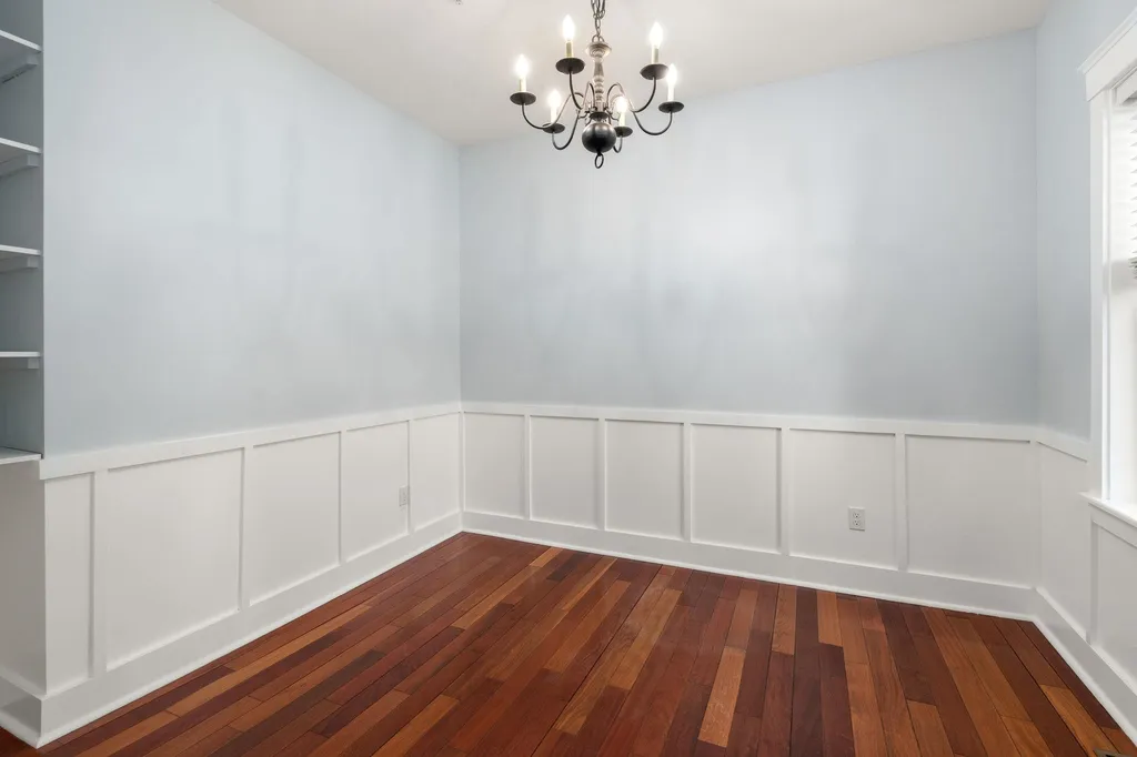 586 Central Avenue Dover NH 03820