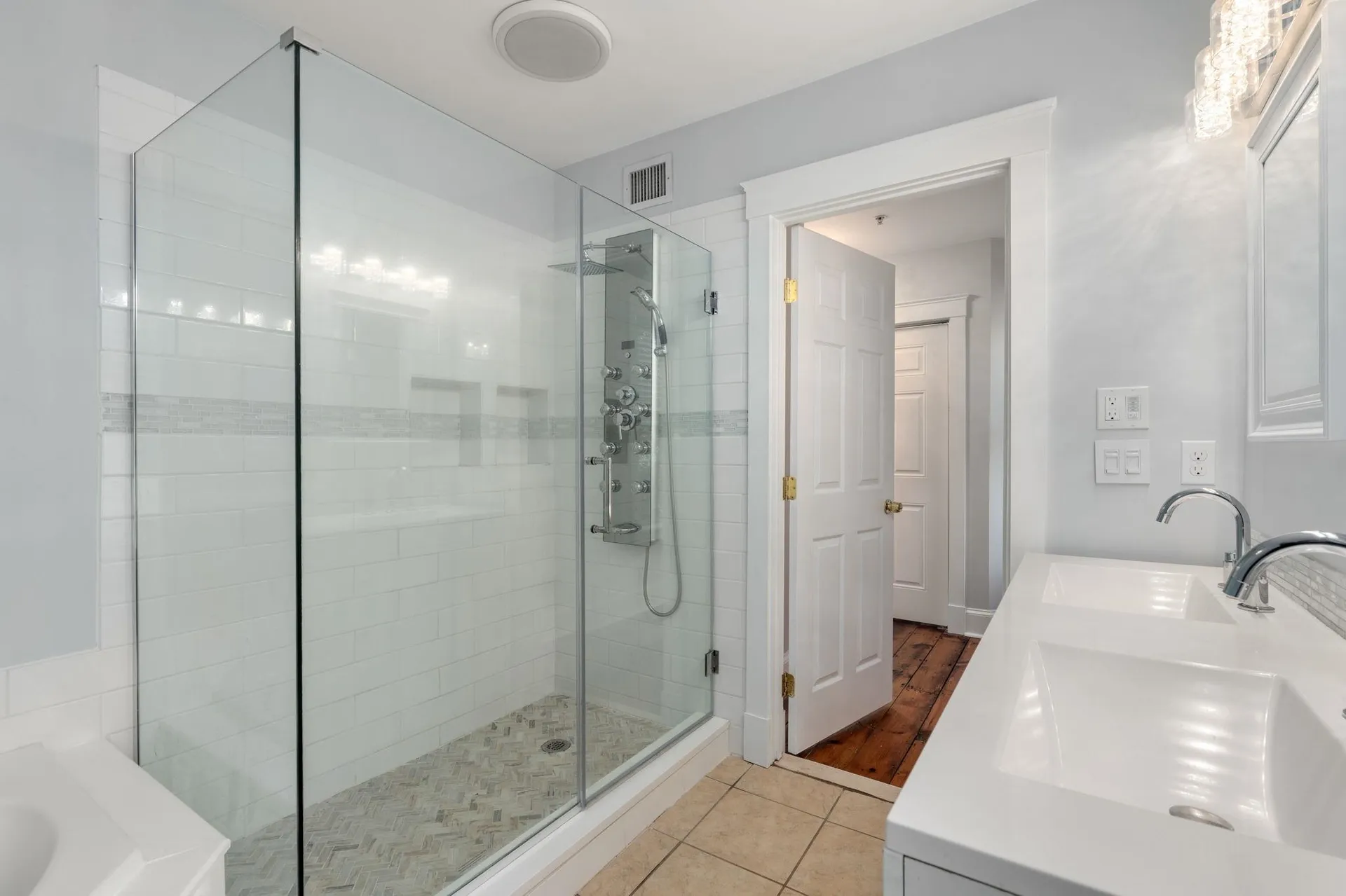 586 Central Avenue Dover NH 03820