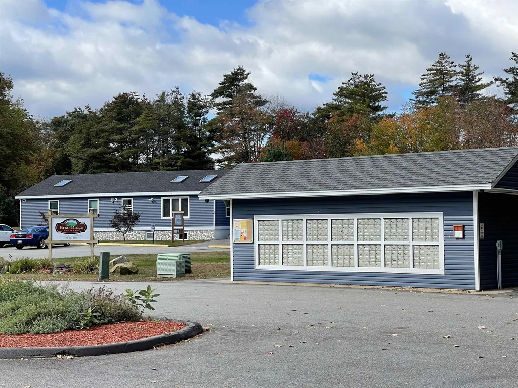 8 South Blueberry Lane Rochester NH 03867