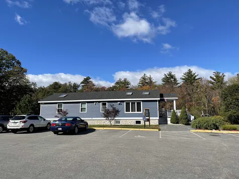 8 South Blueberry Lane Rochester NH 03867
