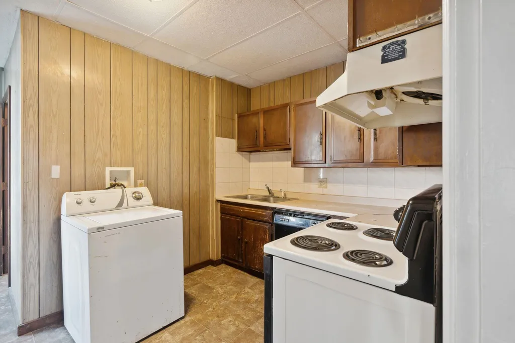 285 Bridge Street Manchester NH 03104