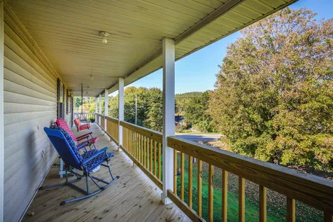 81 Burns Road Pelham NH 03076