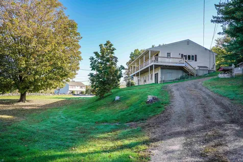 81 Burns Road Pelham NH 03076