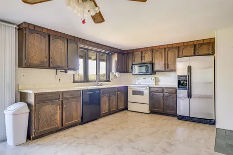 81 Burns Road Pelham NH 03076