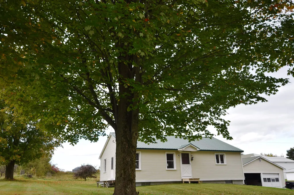 1051 North Street New Haven VT 05472
