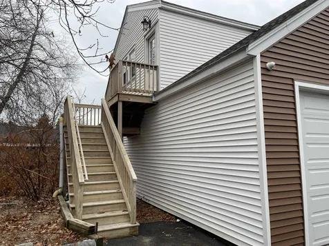 6 Kensington Road Hampton Falls NH 03844