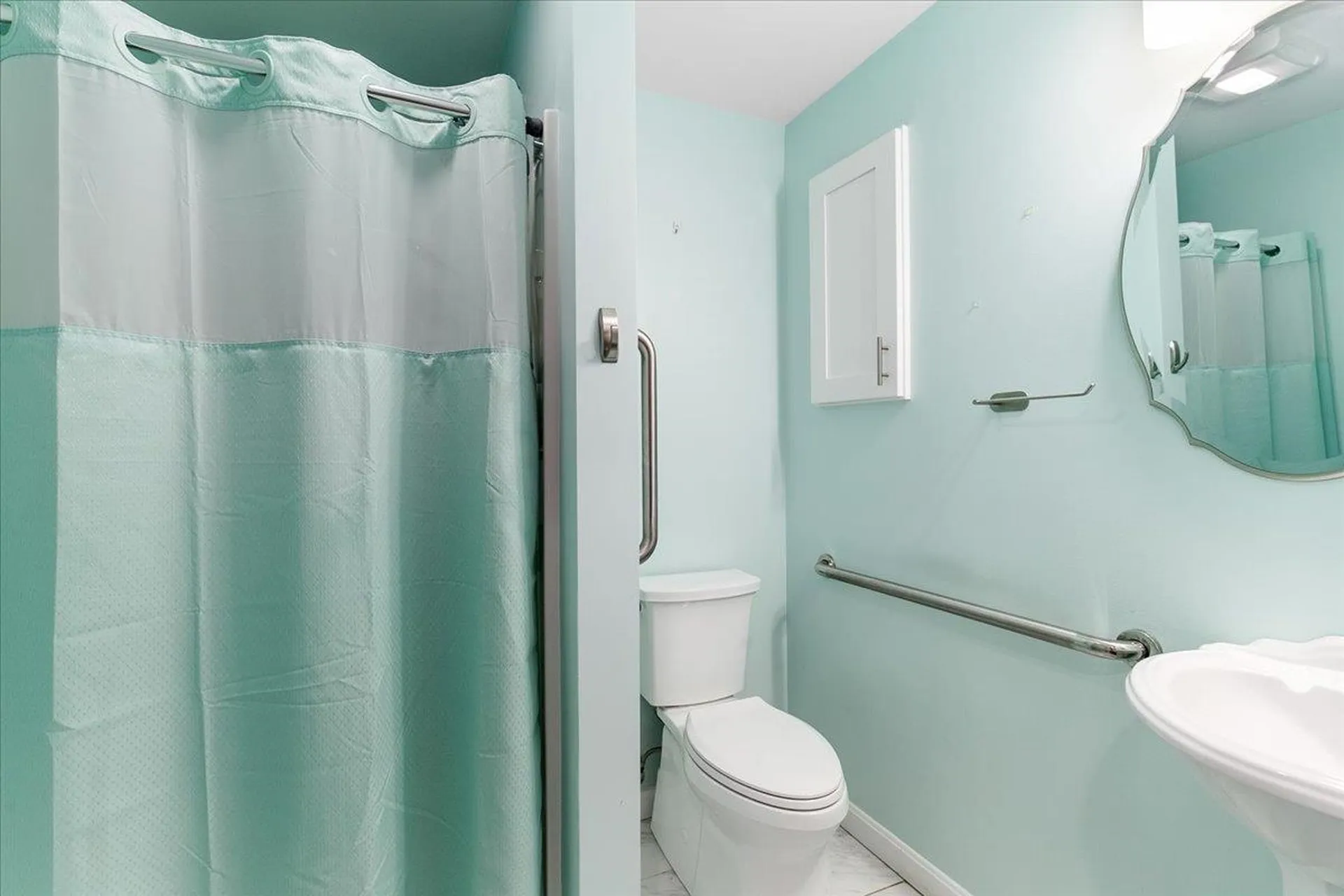 9 Glendale Road North Hampton NH 03862