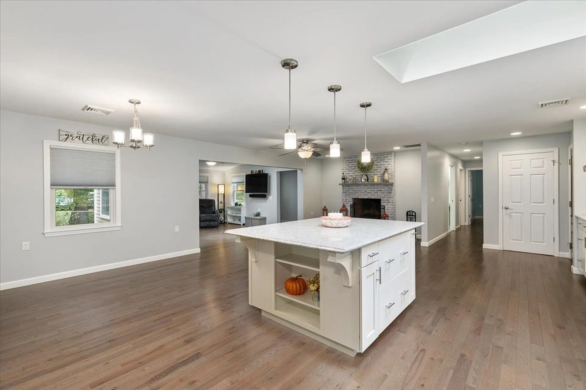 9 Glendale Road North Hampton NH 03862