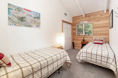 14 Upland Drive Gilford NH 03249