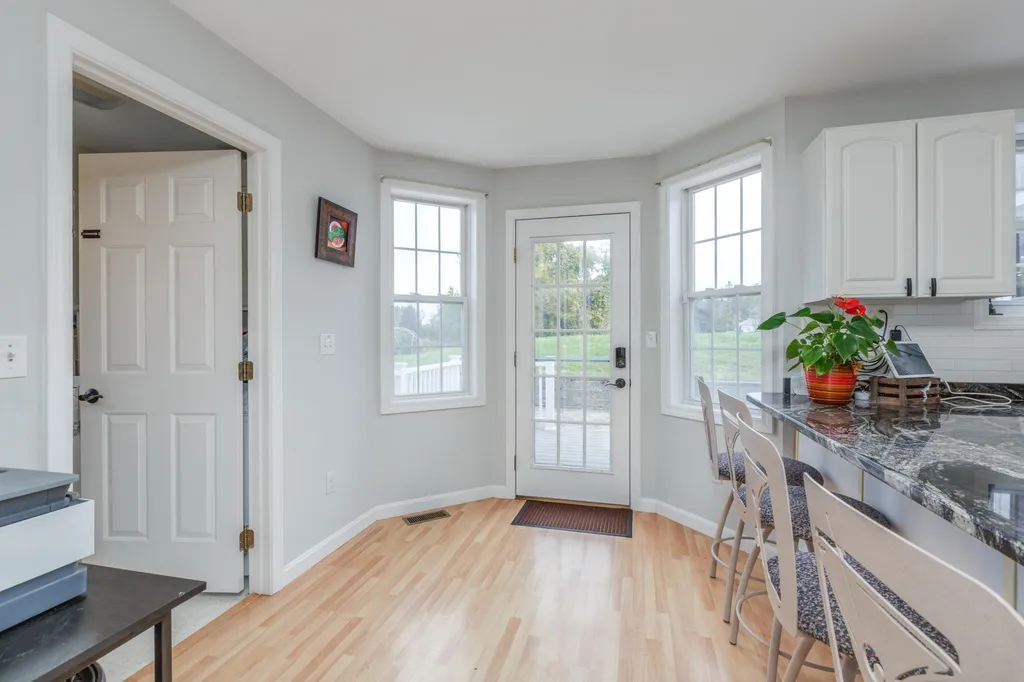 37 Currier Road Pelham NH 03076