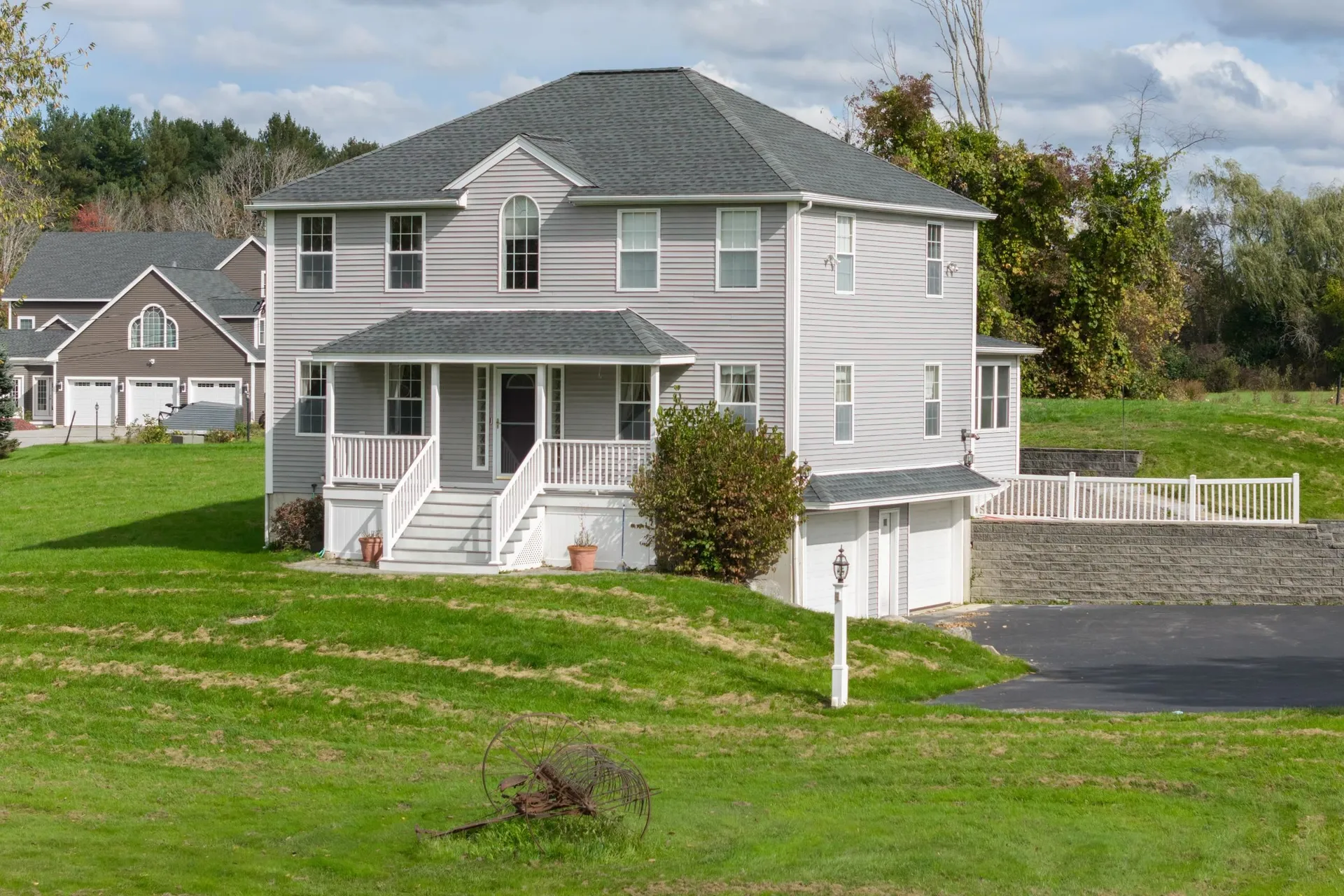 37 Currier Road Pelham NH 03076