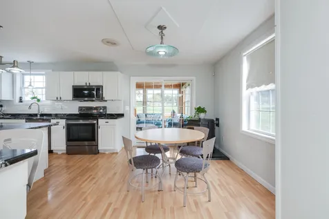 37 Currier Road Pelham NH 03076