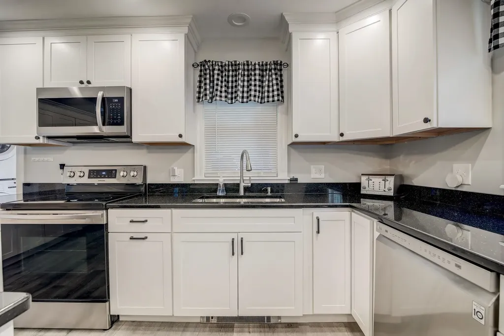 45 Williams Street Nashua NH 03060