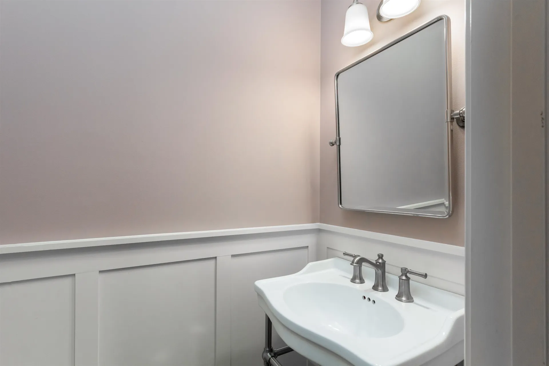 62 Braeburn Street South Burlington VT 05403