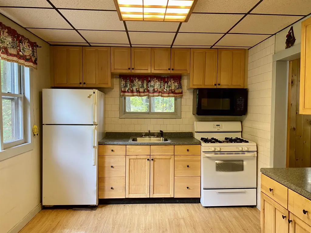 314 Bradley Lake Road Andover NH 03216