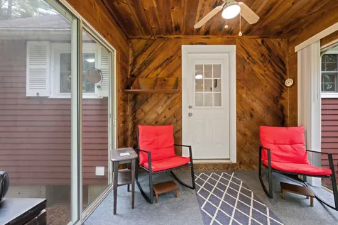 28 Pinnacle Street Hooksett NH 03106