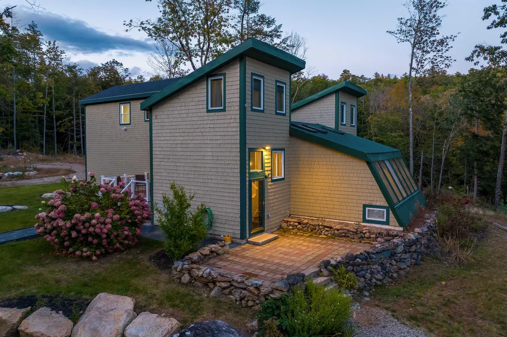 110 Ossipee Mountain Road Ossipee NH 03814