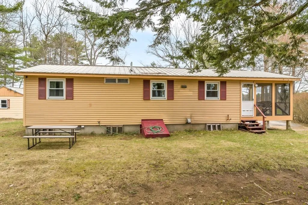 8 Abbott Lane Ossipee NH 03864