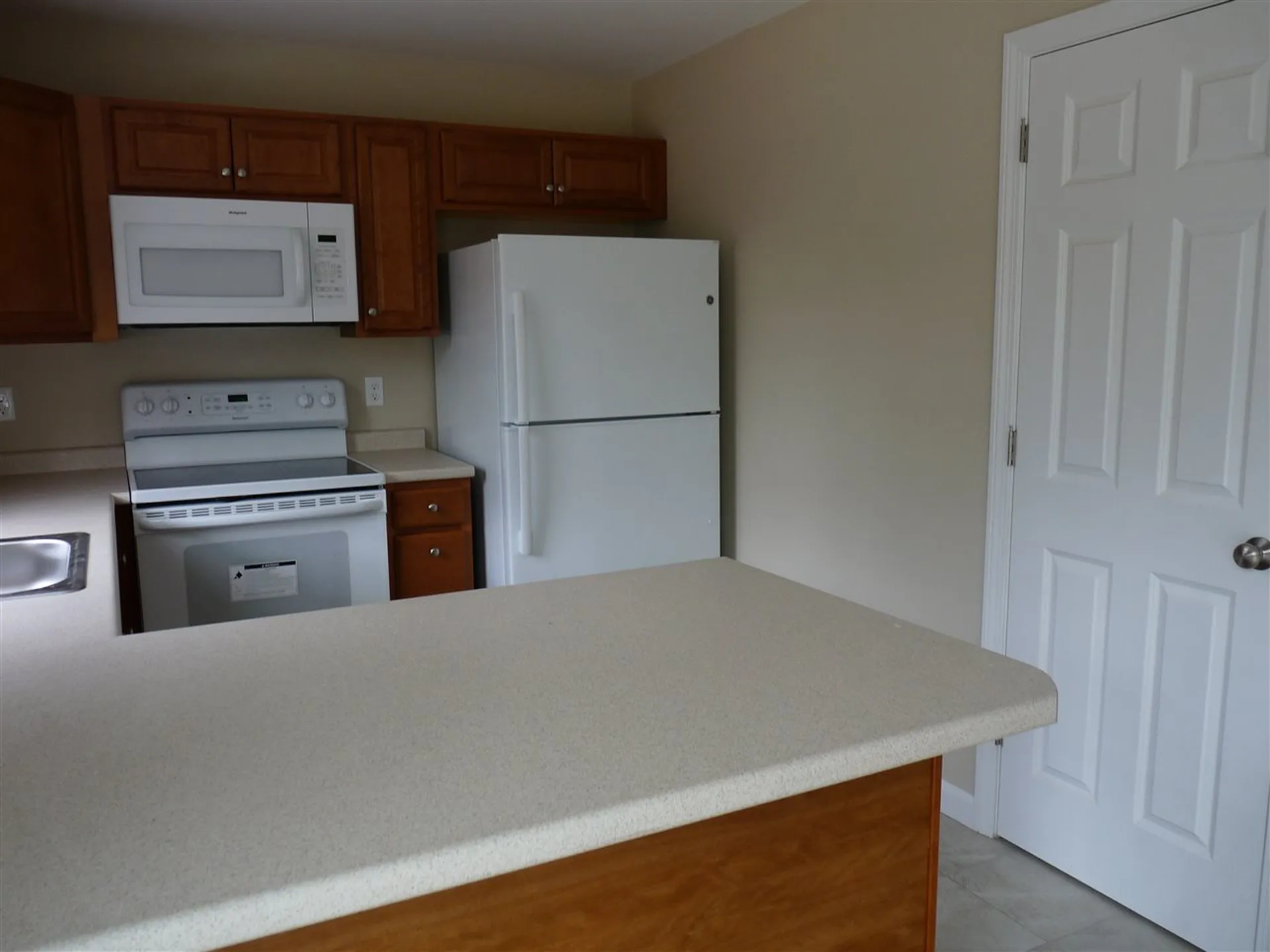 68 Eagle Ridge Road Sandown NH 03873