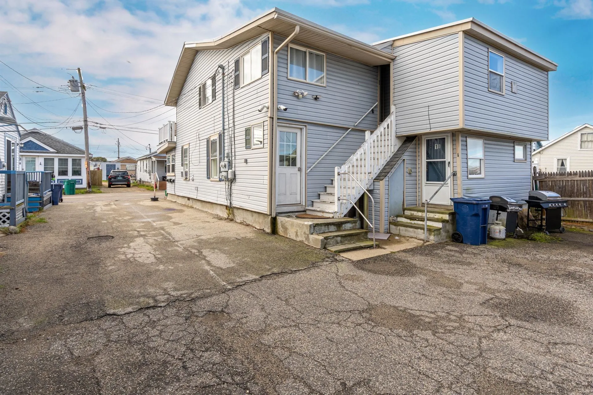 18 Perkins Avenue Hampton NH 03842