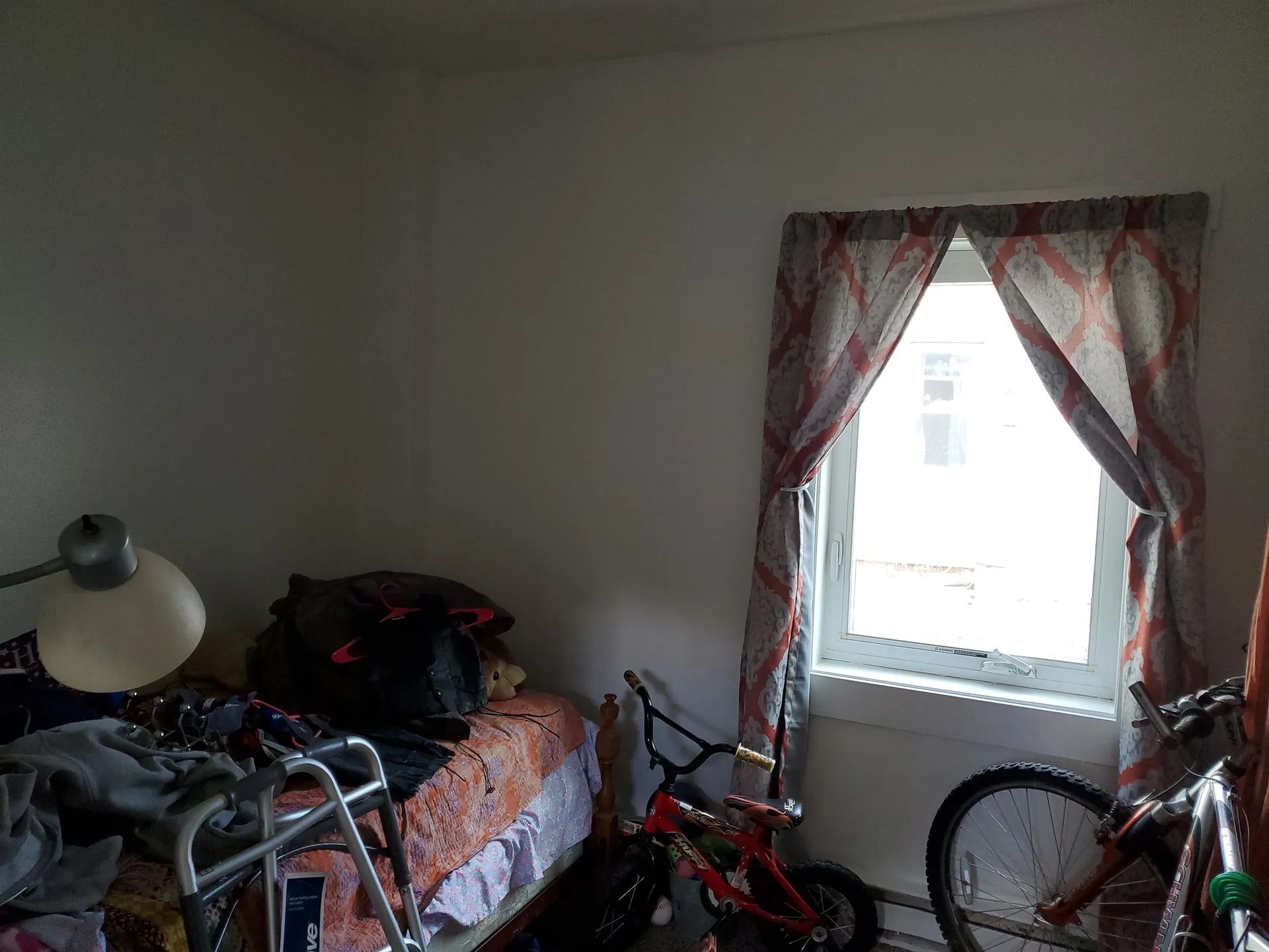 8 Wall Street Claremont NH 03743