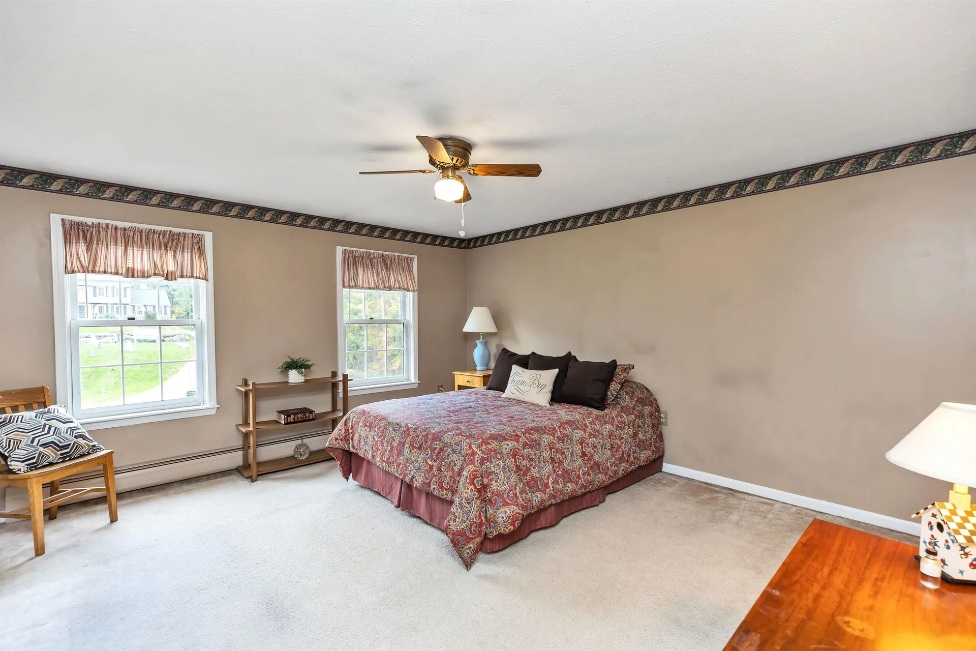 8 Lexington Avenue Londonderry NH 03053
