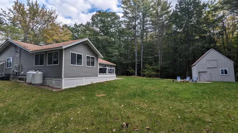 24 Old Follett Road Meredith NH 03253