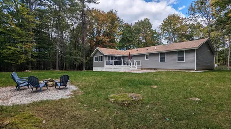 24 Old Follett Road Meredith NH 03253