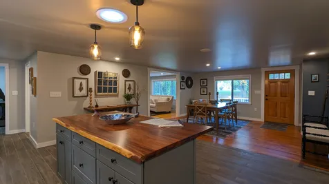 24 Old Follett Road Meredith NH 03253