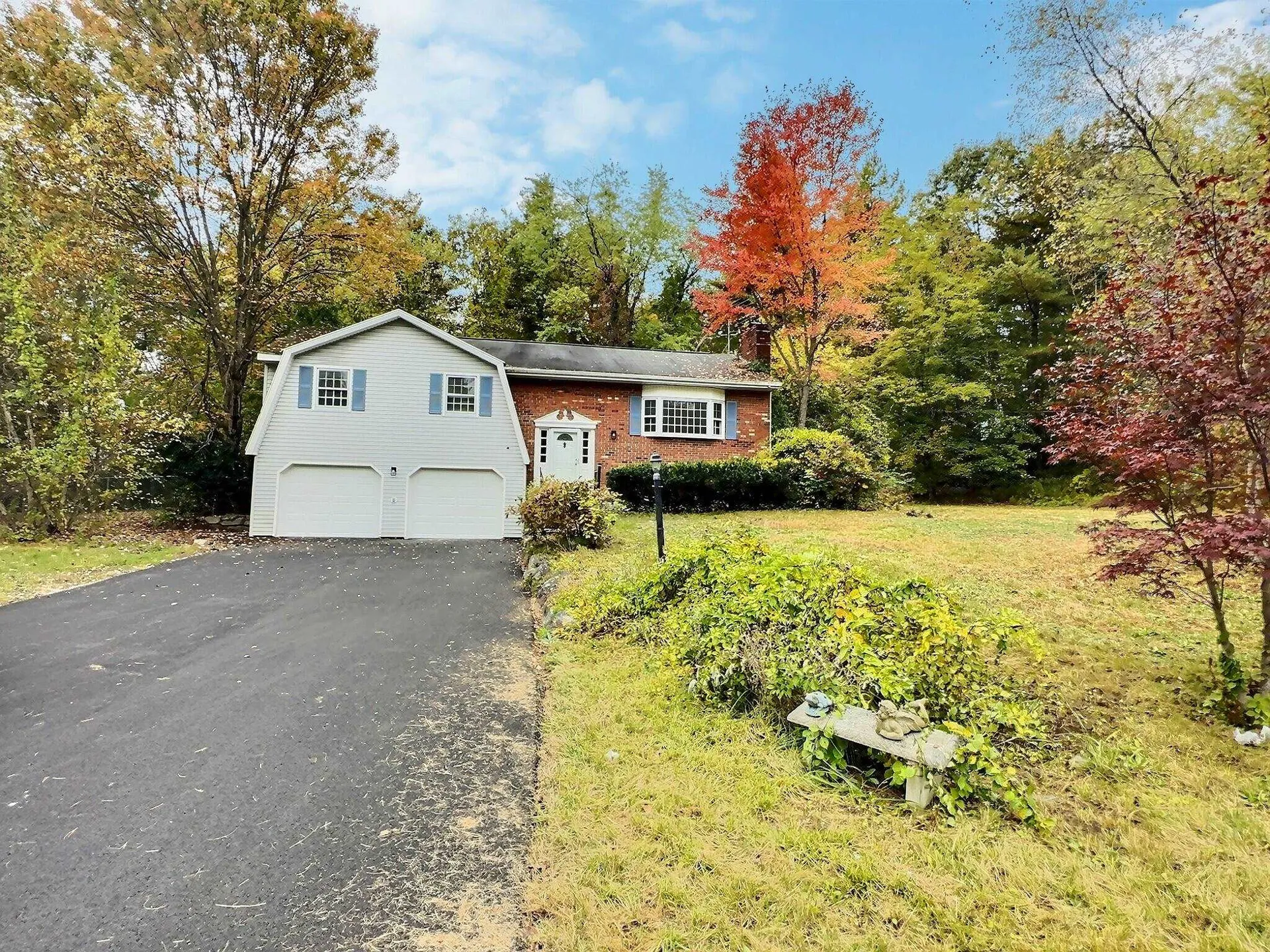 13 Brookview Drive Pelham NH 03076