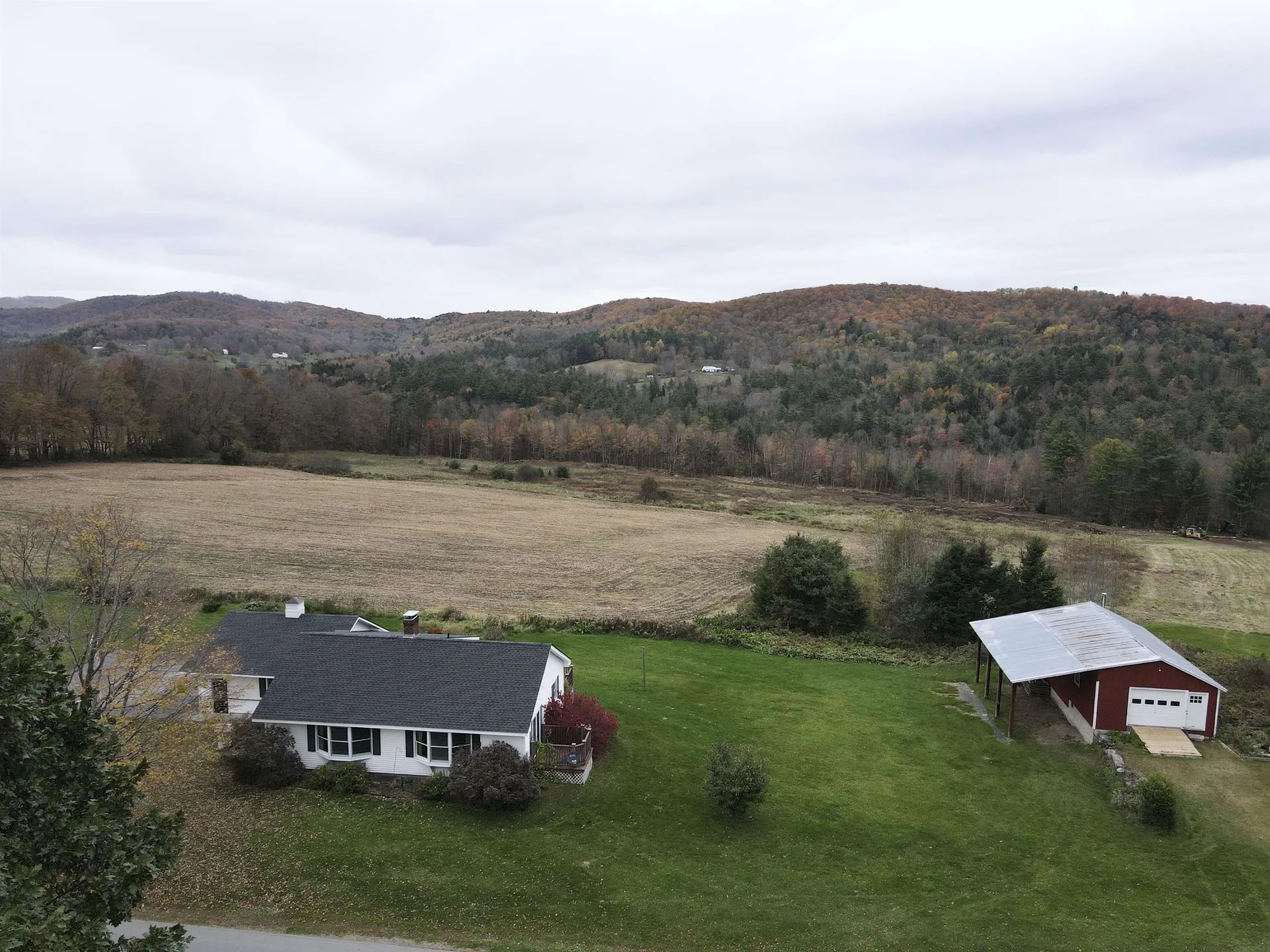 1812 Cookeville Road Corinth VT 05039