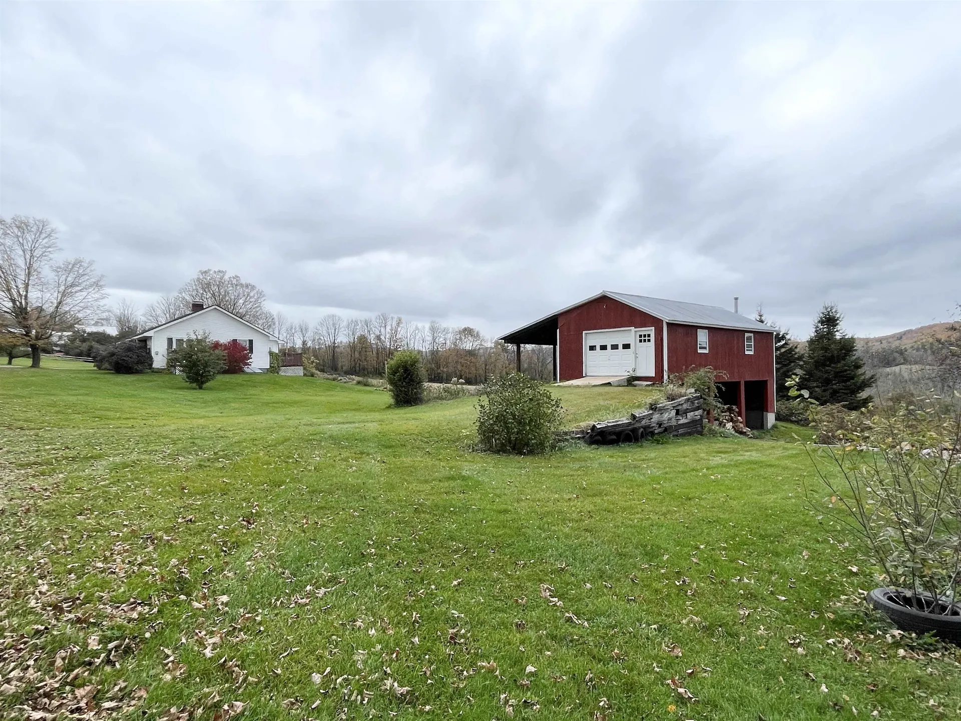 1812 Cookeville Road Corinth VT 05039