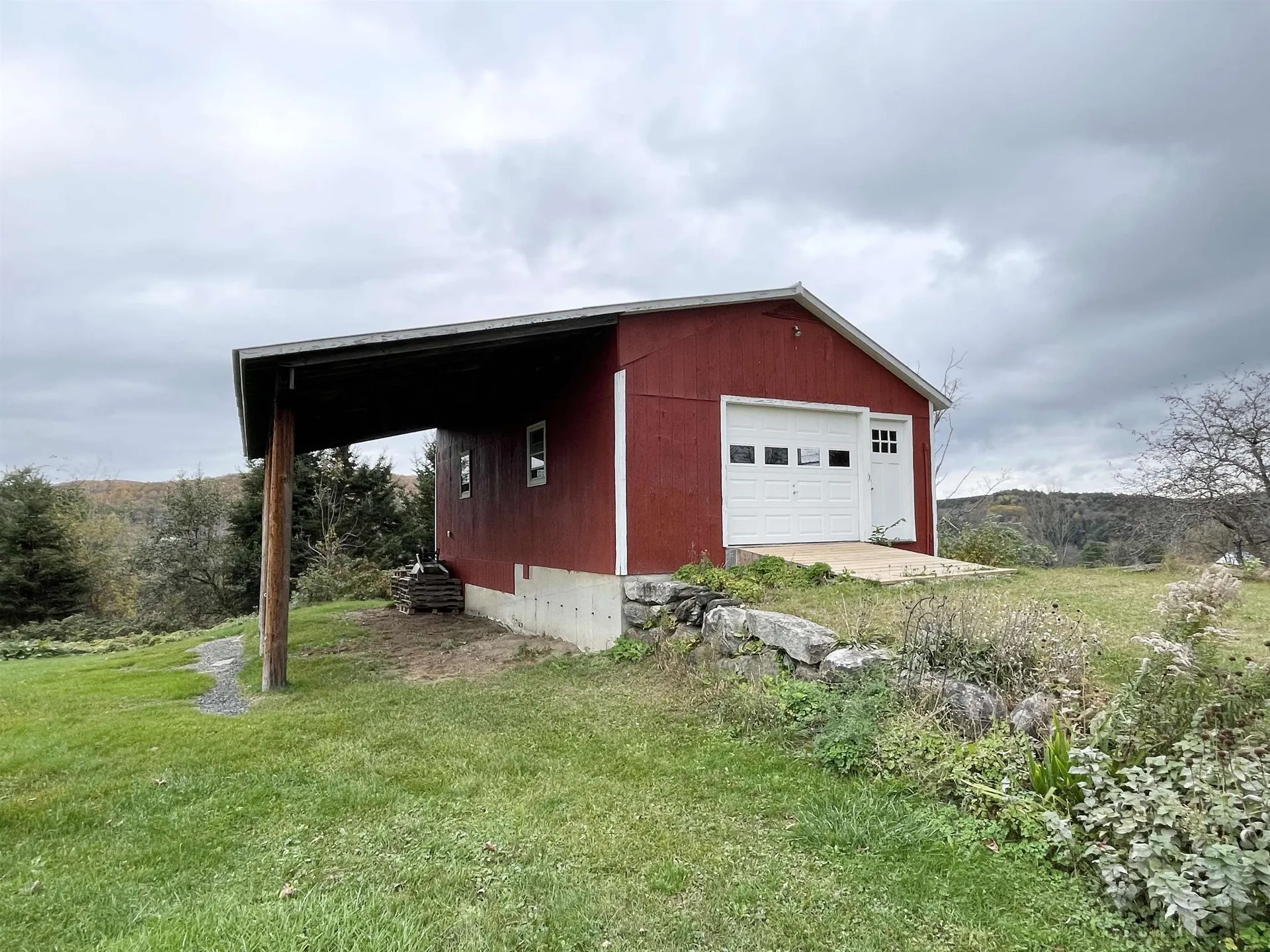 1812 Cookeville Road Corinth VT 05039