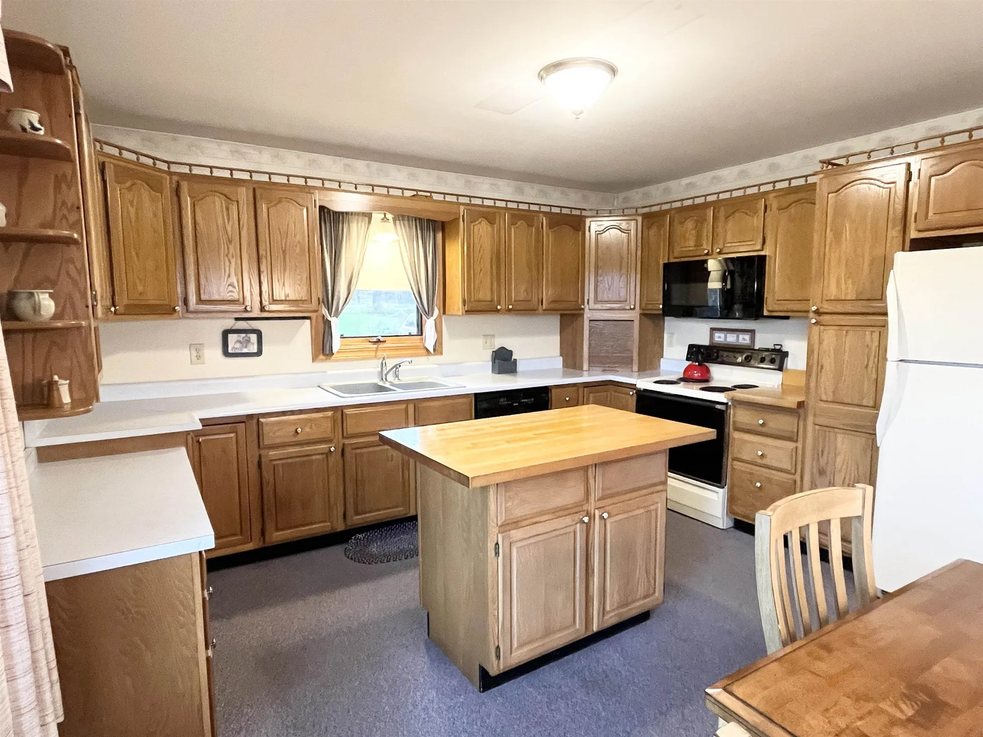 1812 Cookeville Road Corinth VT 05039