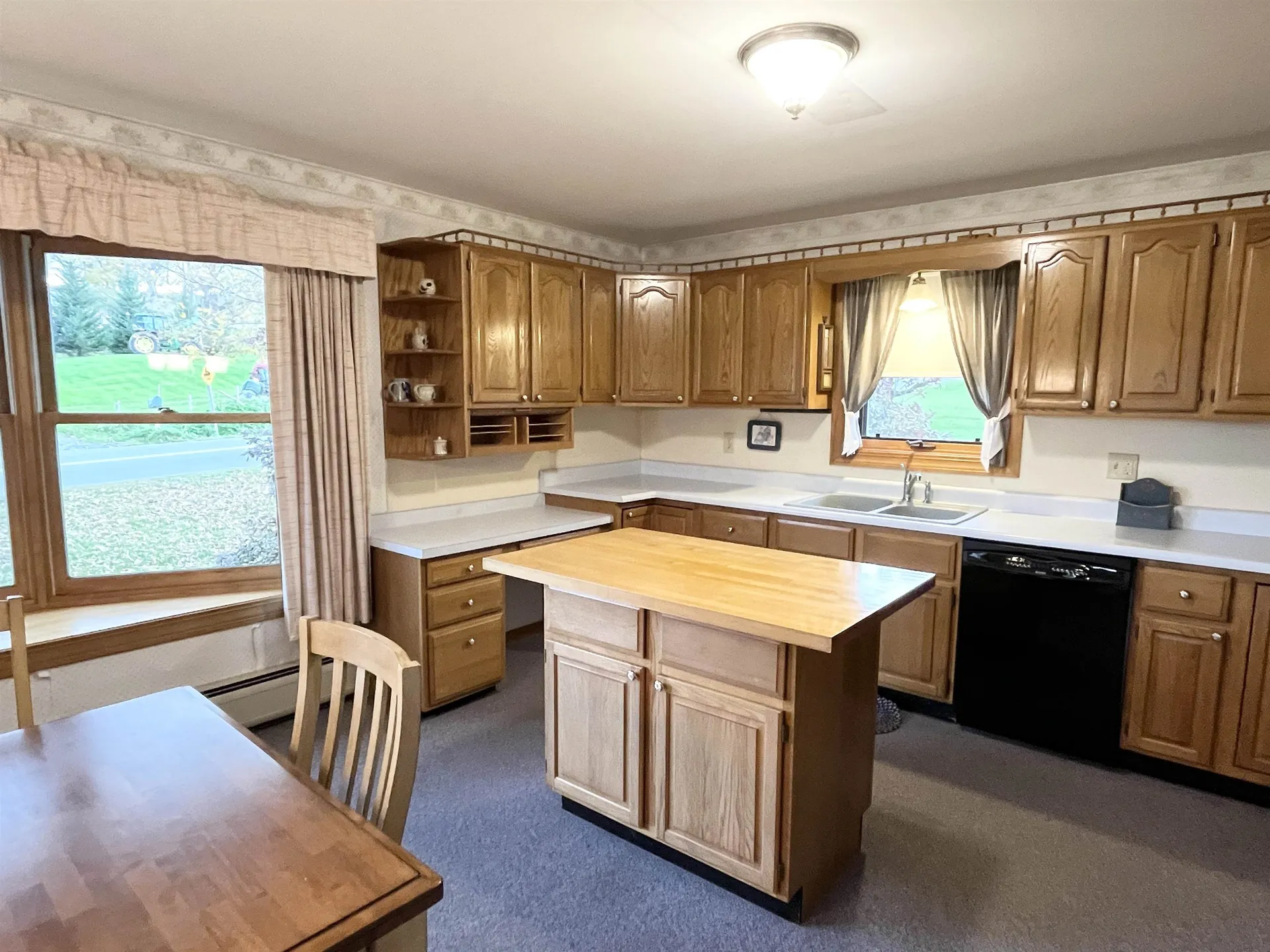1812 Cookeville Road Corinth VT 05039