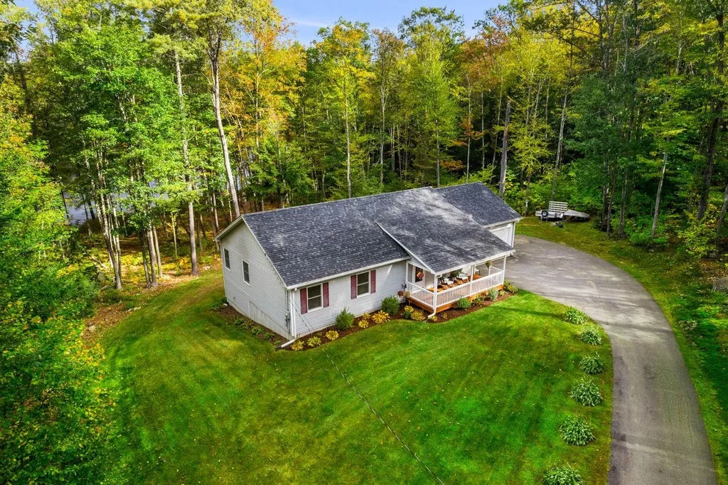 143 Bear Hill Road Loudon NH 03307