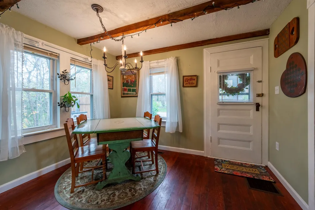 58 Library Road Grafton NH 03240