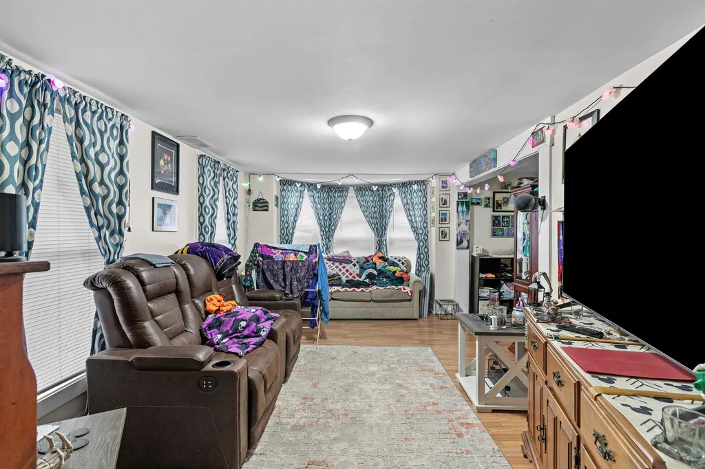 619 Central Street Franklin NH 03235