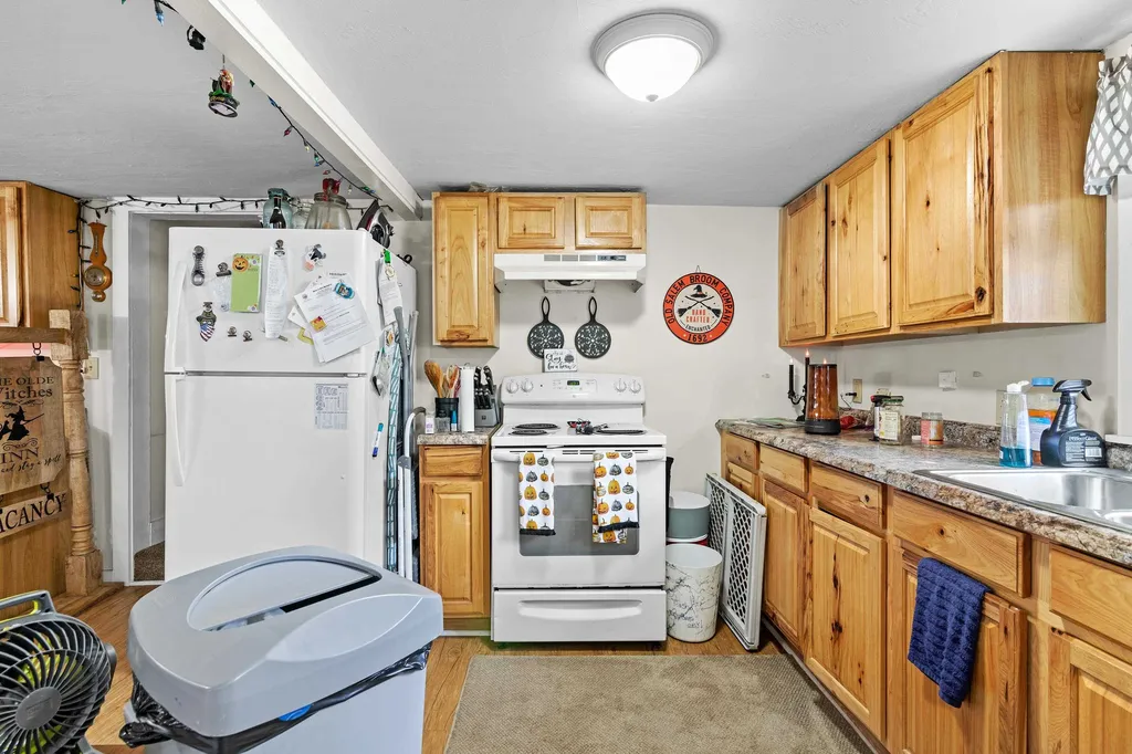 619 Central Street Franklin NH 03235