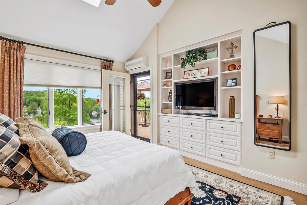 11b Indian Cave Landing Sunapee NH 03782