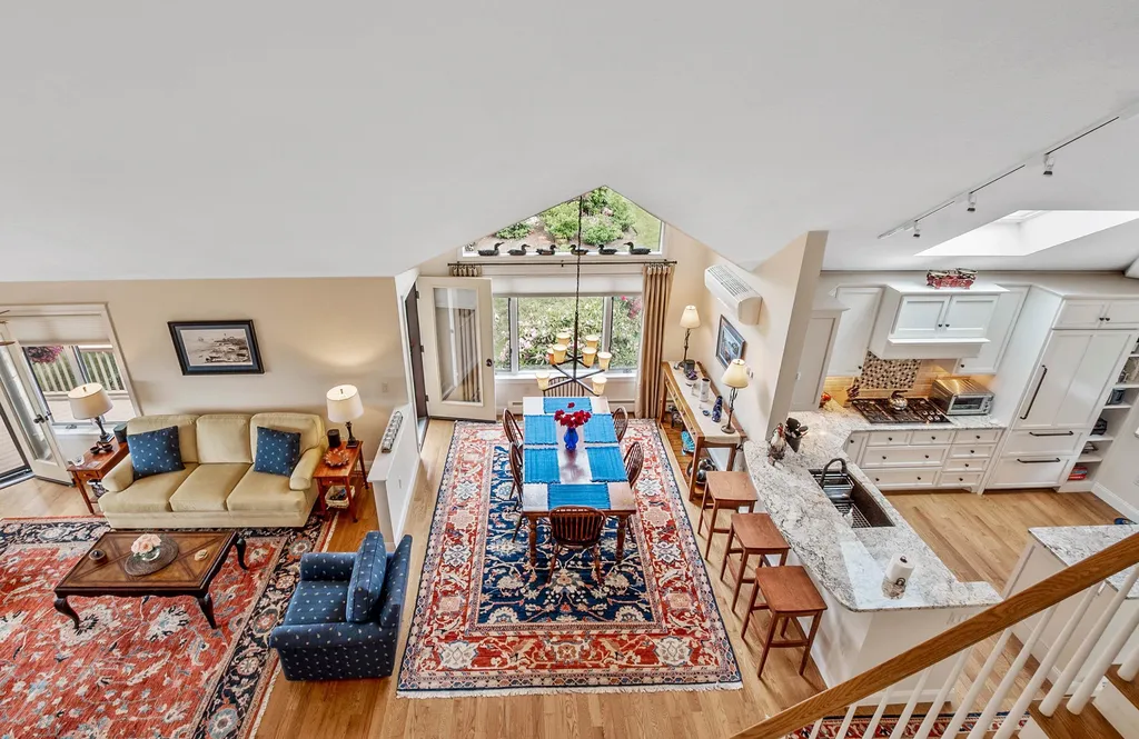 11b Indian Cave Landing Sunapee NH 03782