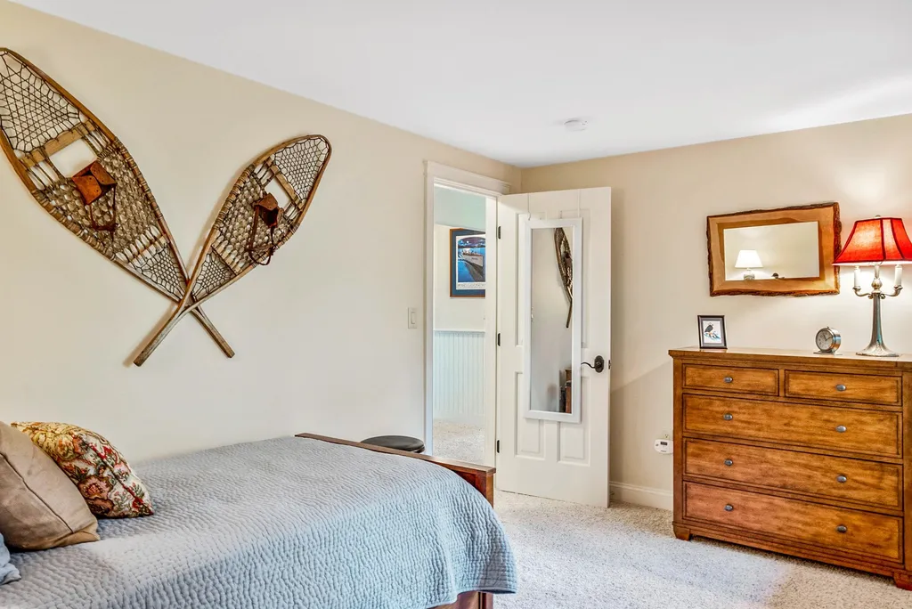 11b Indian Cave Landing Sunapee NH 03782