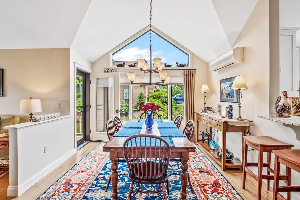 11b Indian Cave Landing Sunapee NH 03782