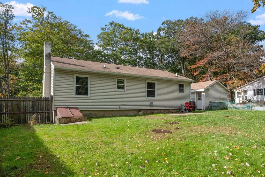49 Union Road Belmont NH 03220