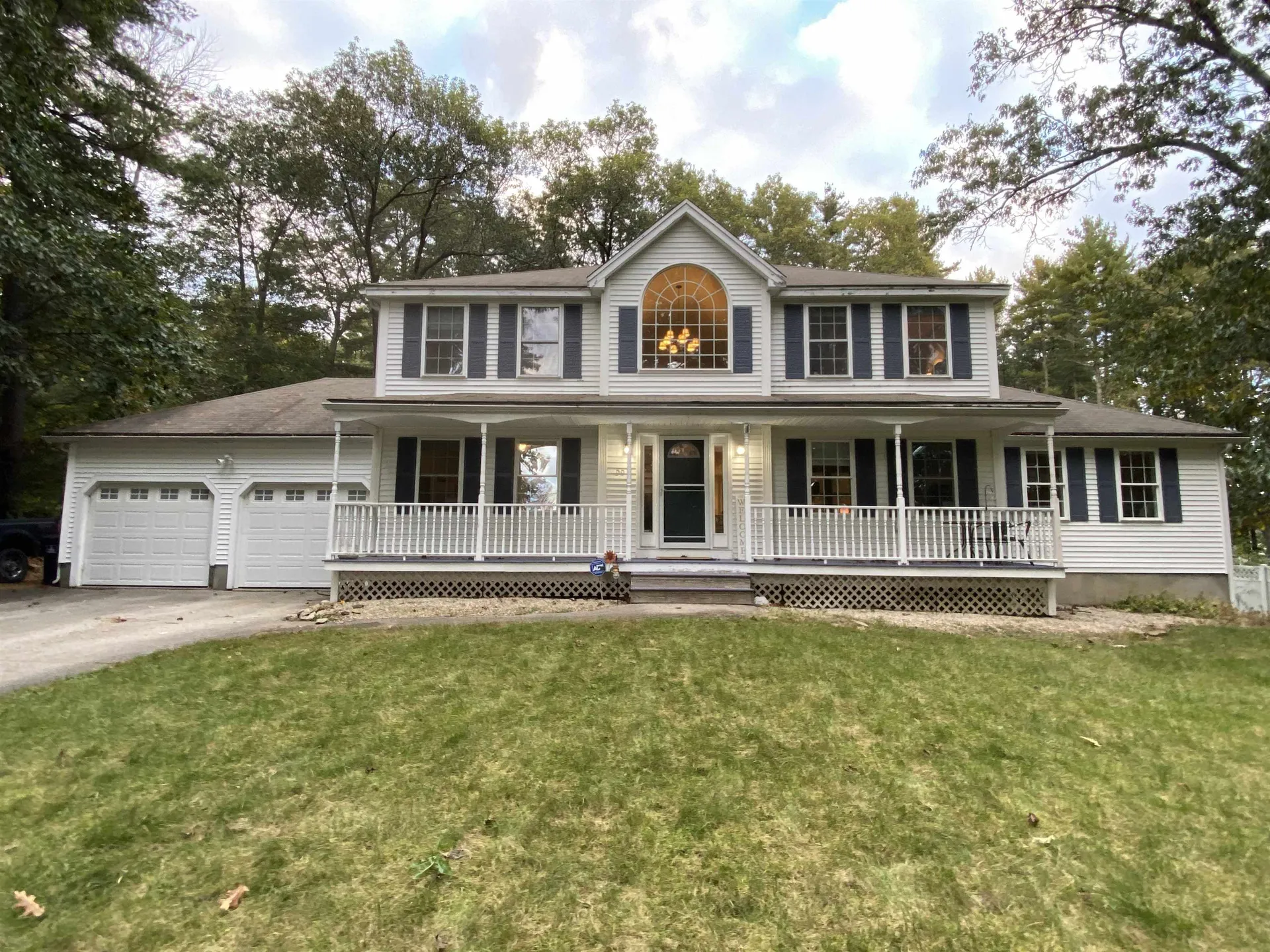 56 Lawrence Road Hudson NH 03051