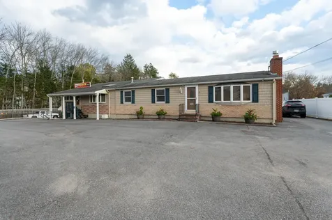 53 Newton Road Plaistow NH 03865