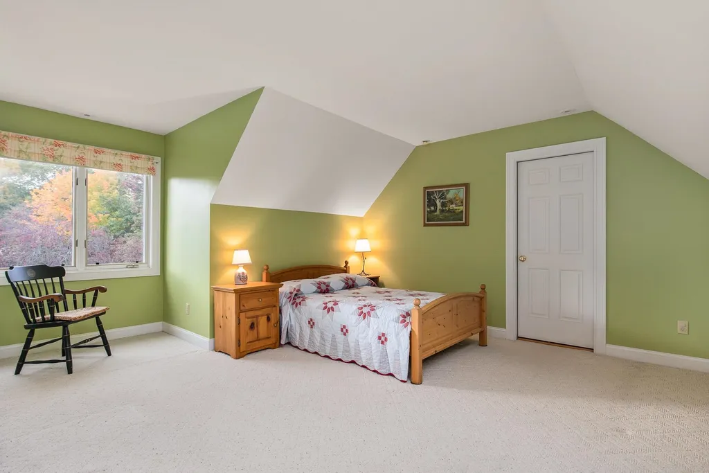 579 Sagamore Avenue Portsmouth NH 03801