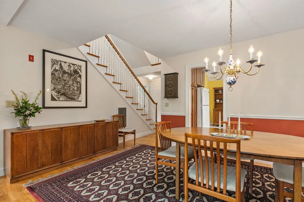 579 Sagamore Avenue Portsmouth NH 03801