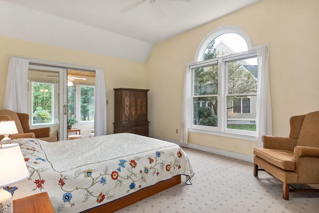 579 Sagamore Avenue Portsmouth NH 03801